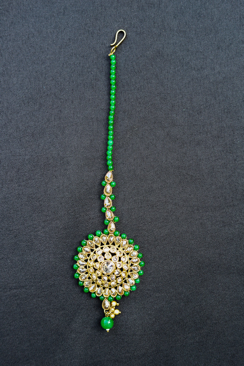 Kundan gold with green pearls round shape big tikka